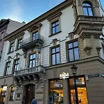 Golden With Lift - Old Town Apartman *
