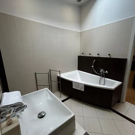 Golden With Lift - Old Town * 크라쿠프