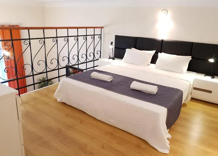 Golden With Lift - Old Town * קרקוב